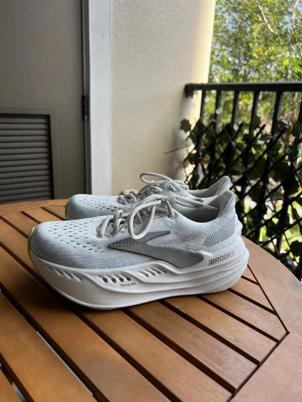 Brooks Women's Glycerin Max - Picture 2 of 9